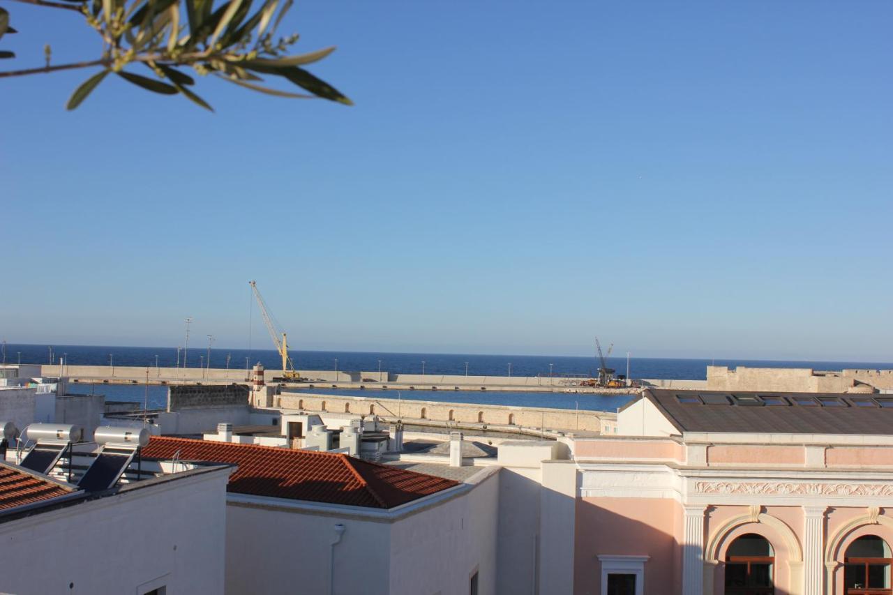Palazzo Dei Gesuiti Appartamento Con Terrazza Privata Monopoli Exterior photo